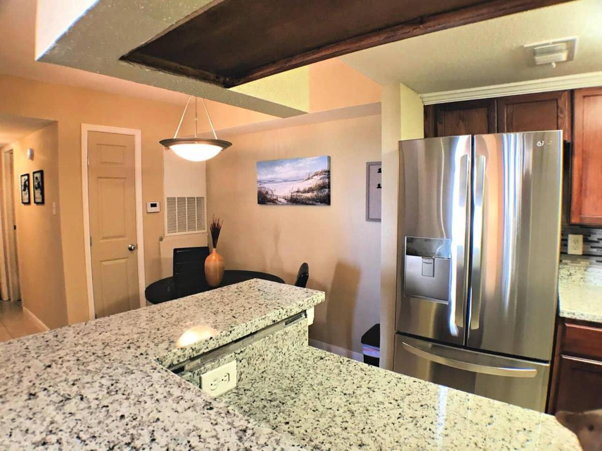 Sandpiper Stay Condo - Pool Near Beach And Seawall! Galveston Exterior photo